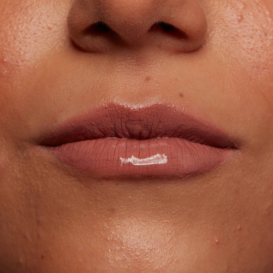 NYX - ROUGE À LÈVRES BRILLANT SHINE LOUD ( 02 goal crusher )