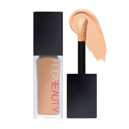Huda Beauty - #FAUXFILTER Luminous Matte Liquid Concealer - Anticernes liquide "3.1 B Vanilla Swirl"